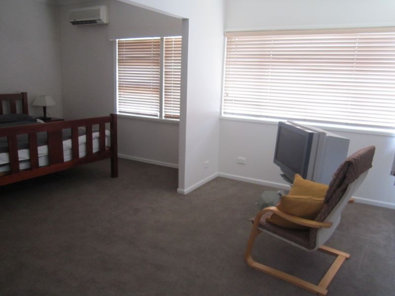 32 Auckland Street, Gladstone QLD 4680