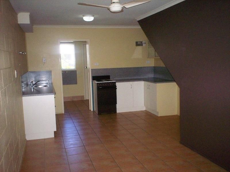 9/131 Toolooa Street, Gladstone South QLD 4680