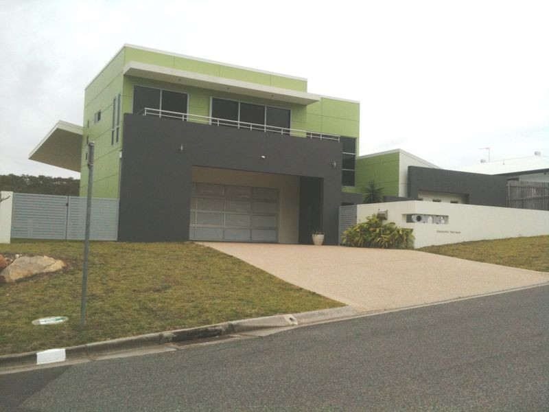 1 Dolphin Terrace, Gladstone QLD 4680