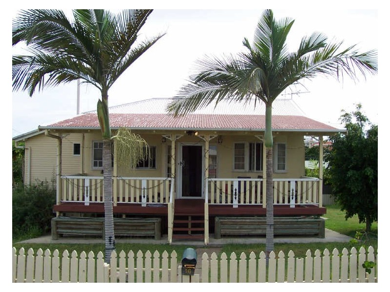 16 Rollo Street, Gladstone QLD 4680