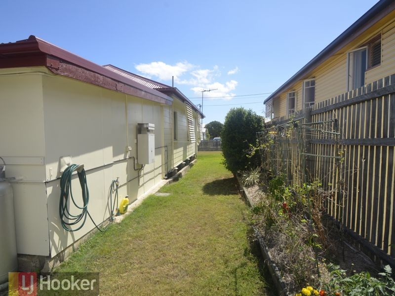 2/129 Off Lane, South Gladstone QLD 4680