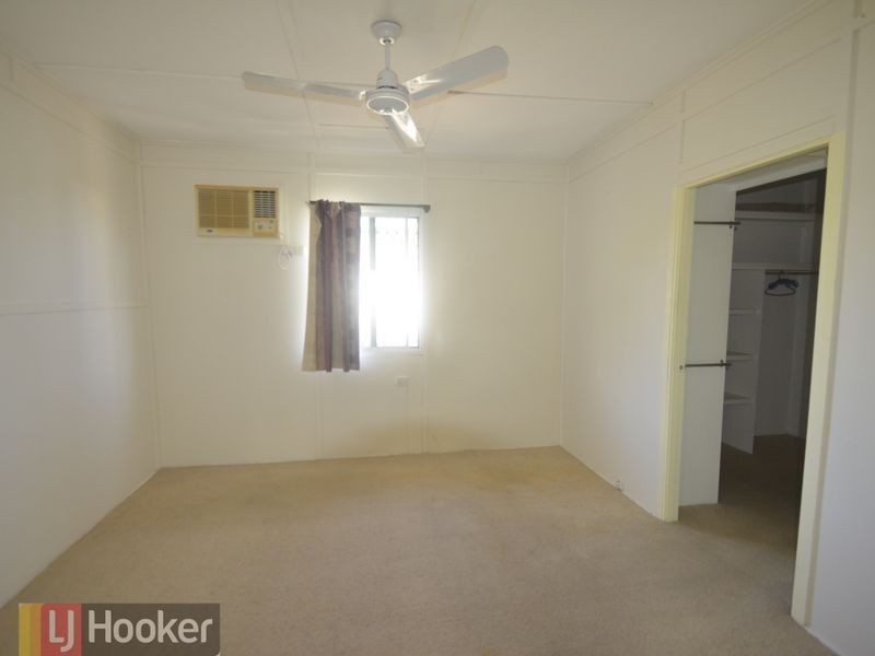 2/129 Off Lane, South Gladstone QLD 4680