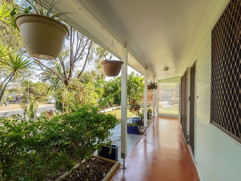 15 Allunga Drive, Glen Eden QLD 4680