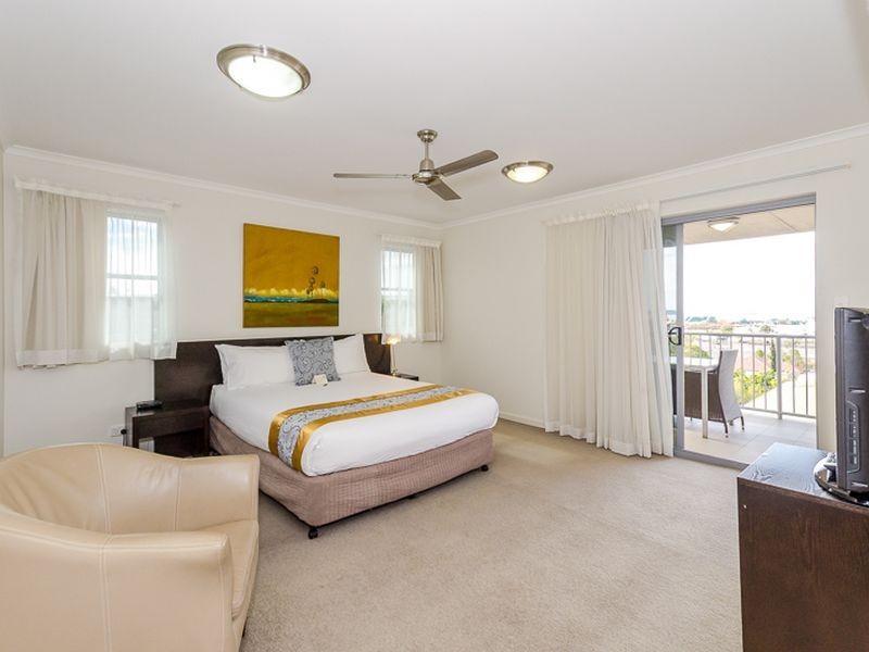 Unit 407-408/66-68 Oaka Lane, Gladstone QLD 4680