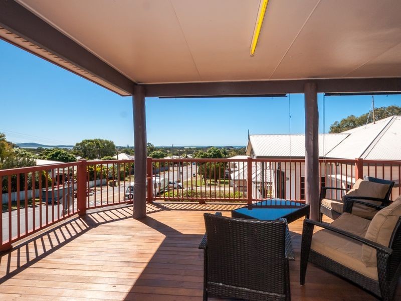 25 Eden Street, South Gladstone QLD 4680