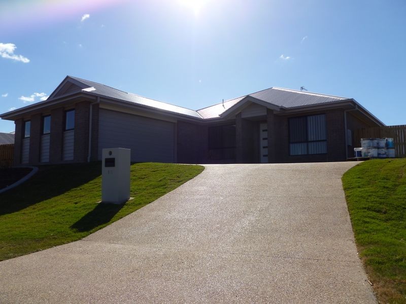 15 Orchard Drive, Kirkwood QLD 4680