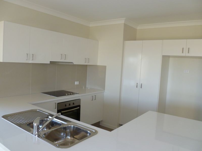 15 Orchard Drive, Kirkwood QLD 4680