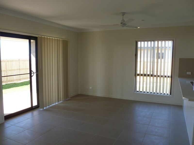 15 Orchard Drive, Kirkwood QLD 4680