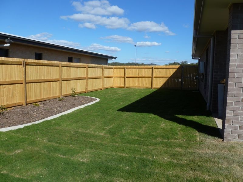 15 Orchard Drive, Kirkwood QLD 4680