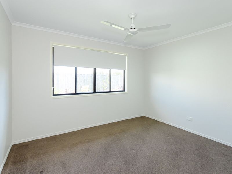 24 Daintree Boulevard, New Auckland QLD 4680