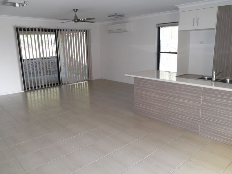 15 Wuruma Court, Clinton QLD 4680