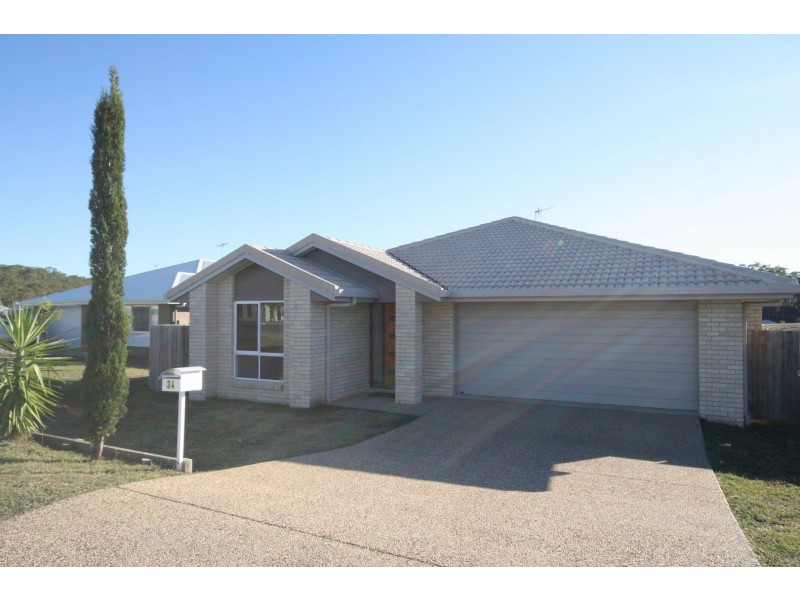 34 Bottlebrush Drive, Kirkwood QLD 4680