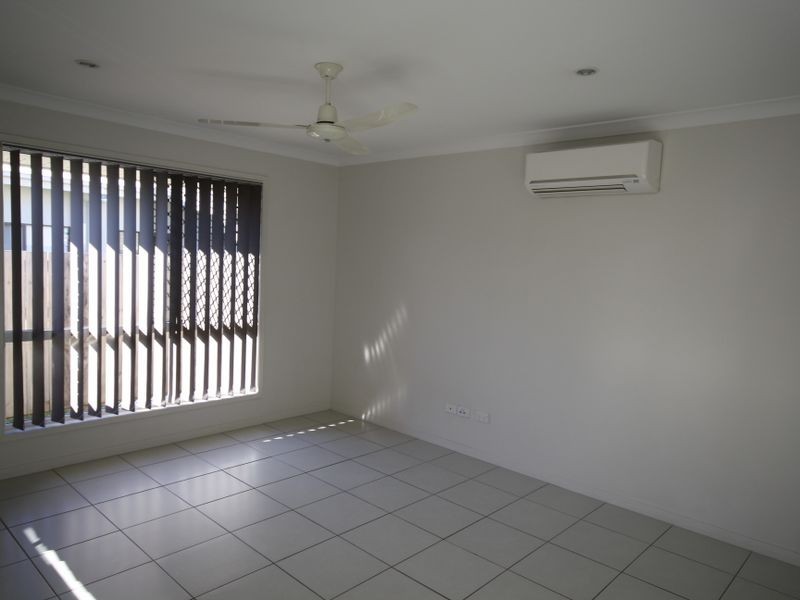 34 Bottlebrush Drive, Kirkwood QLD 4680