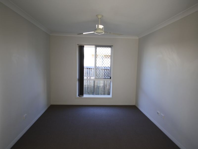 34 Bottlebrush Drive, Kirkwood QLD 4680