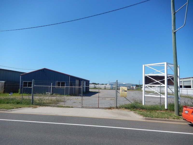 54 Hanson Road, Gladstone QLD 4680