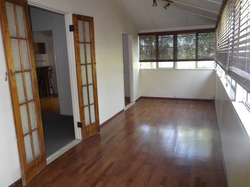 10 Eden Street, Gladstone QLD 4680