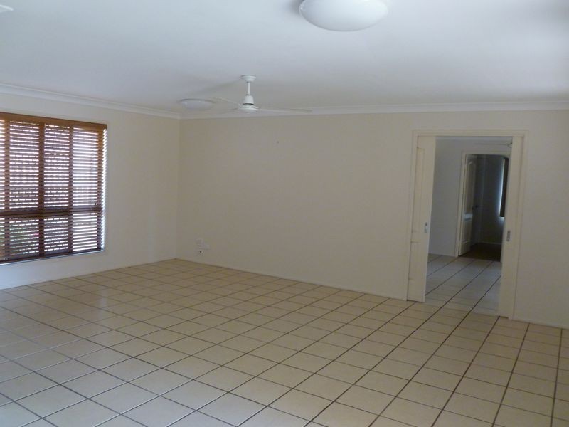 4 LEONIE COURT, Gladstone QLD 4680