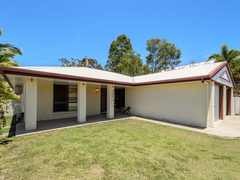 39 Carinya Drive, Clinton QLD 4680