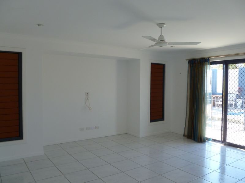 3 Dolphin Terrace, South Gladstone QLD 4680