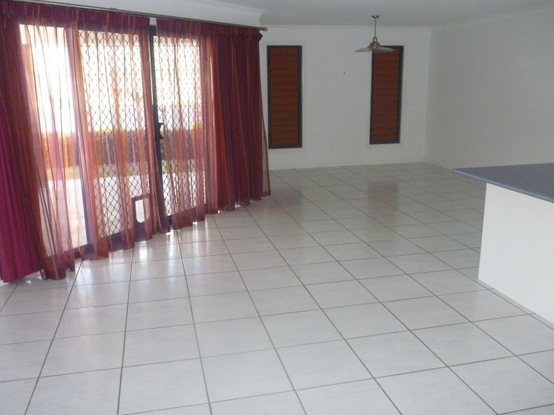 3 Dolphin Terrace, South Gladstone QLD 4680