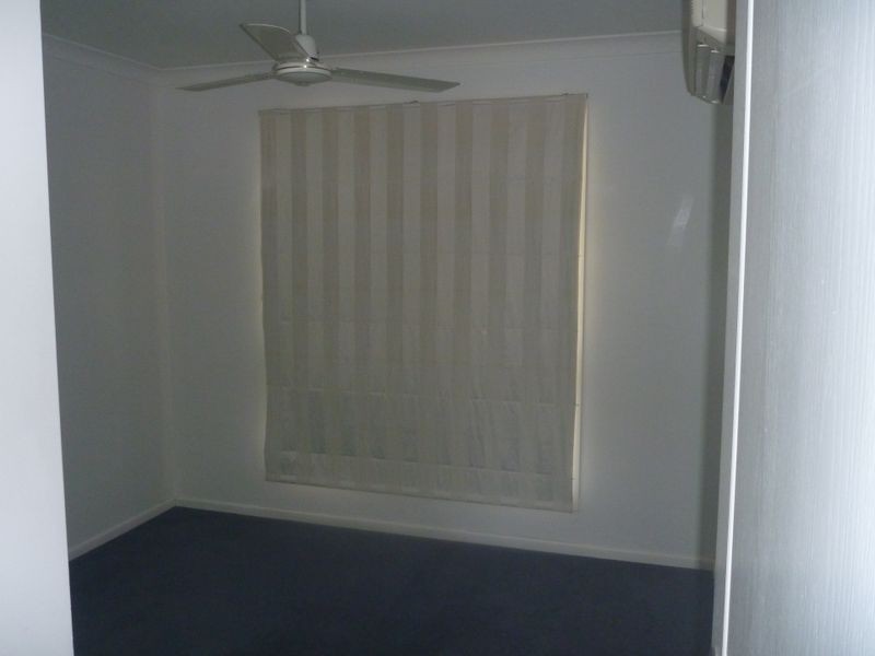 3 Dolphin Terrace, South Gladstone QLD 4680