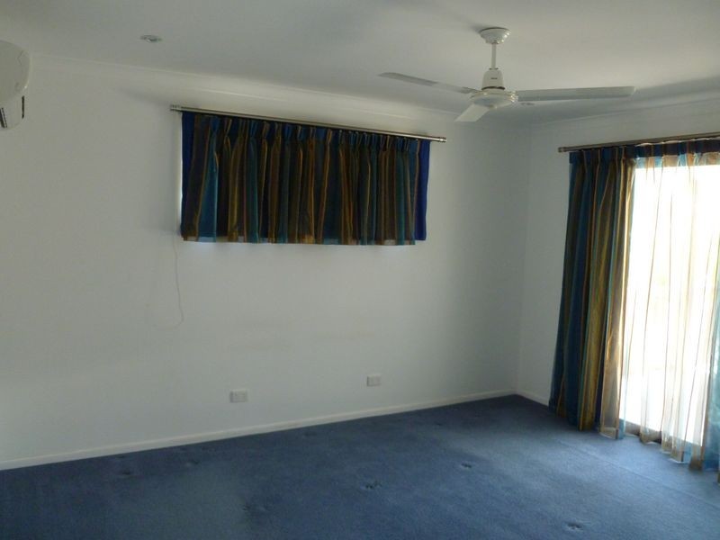 3 Dolphin Terrace, South Gladstone QLD 4680