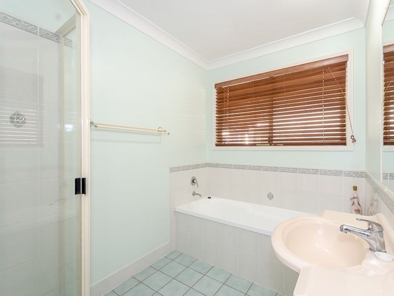 6 Walker Street, Clinton QLD 4680