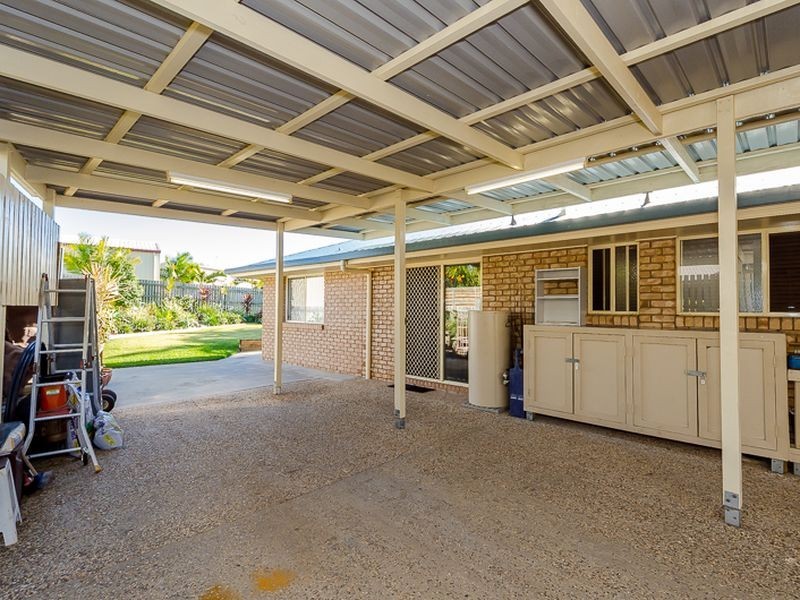 6 Walker Street, Clinton QLD 4680