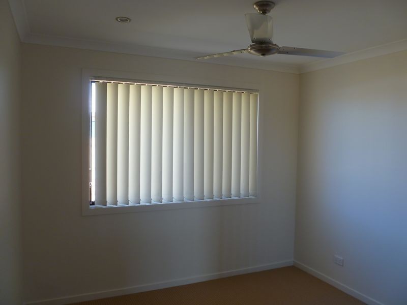 8 Giles Street, Glen Eden QLD 4680