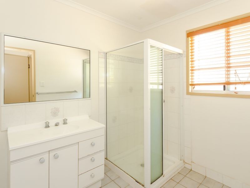 14 Lamington Drive, South Gladstone QLD 4680