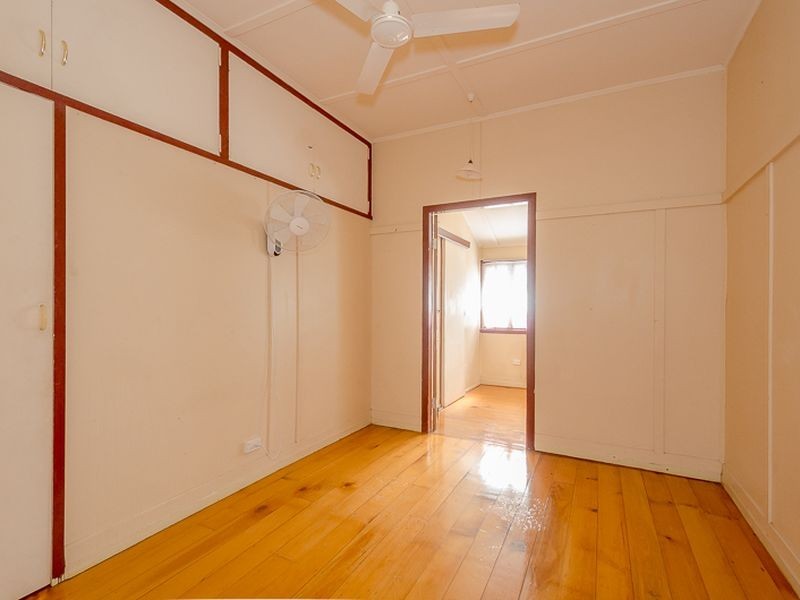 238 Auckland Street, South Gladstone QLD 4680