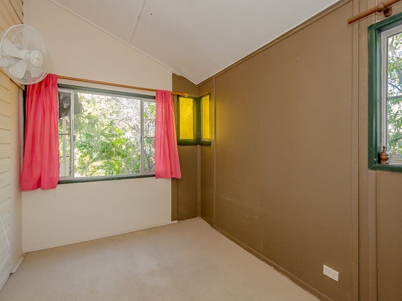 238 Auckland Street, South Gladstone QLD 4680