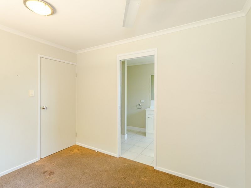 38 Willow Street, New Auckland QLD 4680