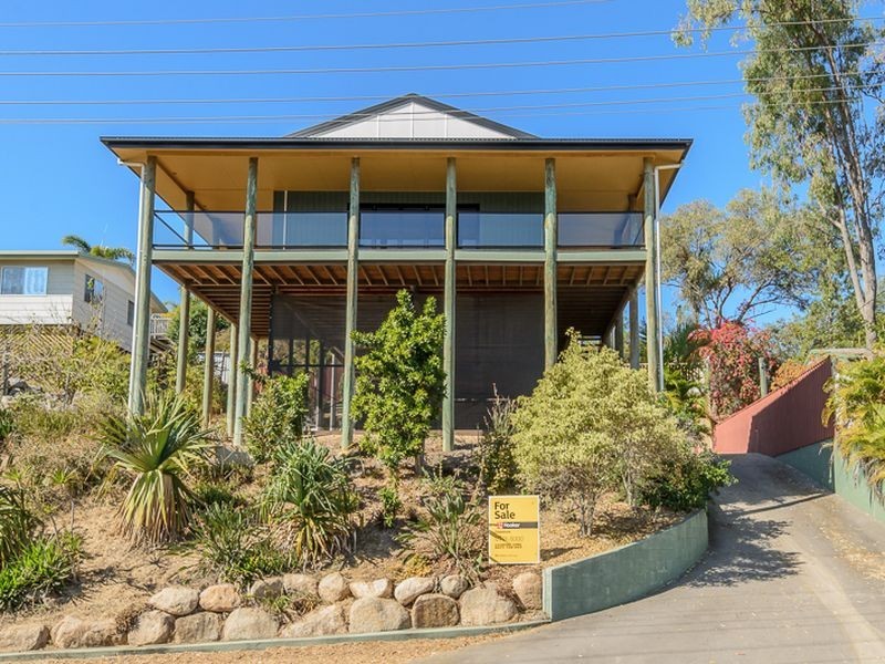 38 Willow Street, New Auckland QLD 4680