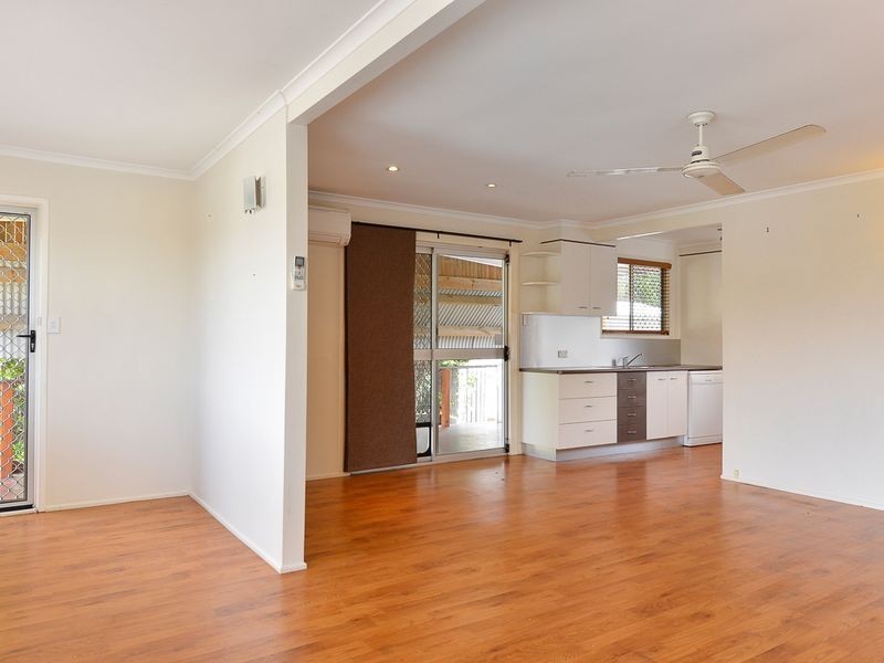 4 Harrier Avenue, New Auckland QLD 4680