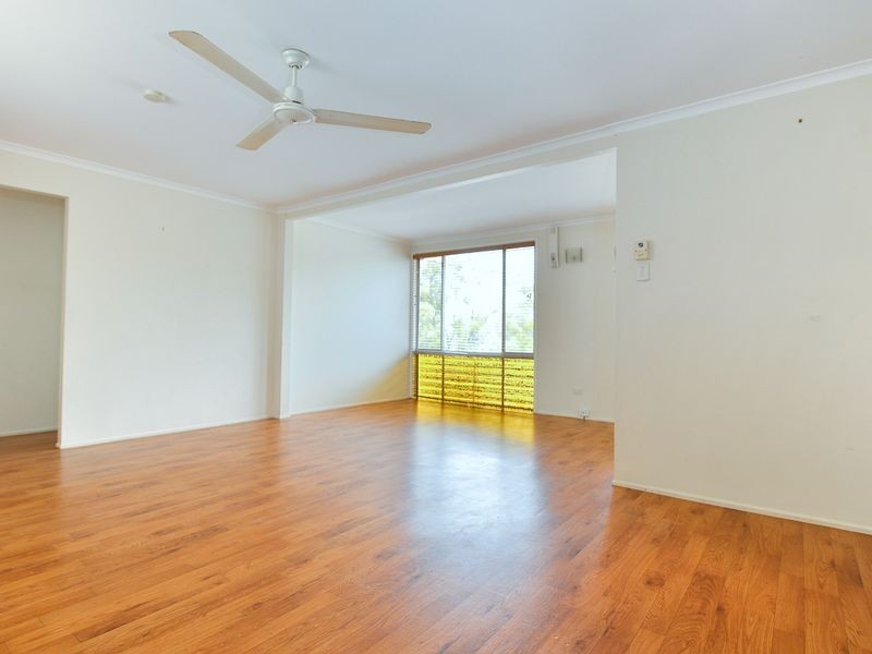 4 Harrier Avenue, New Auckland QLD 4680