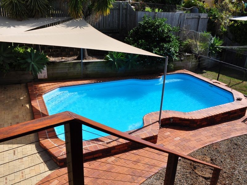 4 Harrier Avenue, New Auckland QLD 4680