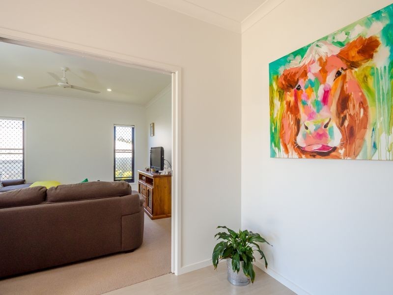 10 Surita Court, Boyne Island QLD 4680