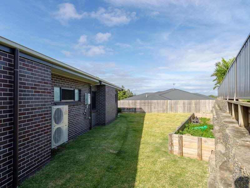 10 Surita Court, Boyne Island QLD 4680