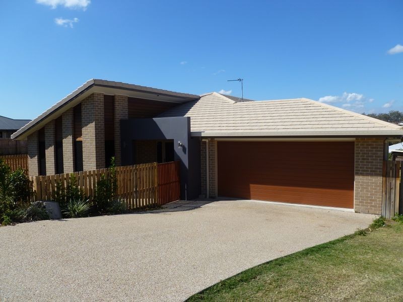 4 Gumnut Place, New Auckland QLD 4680