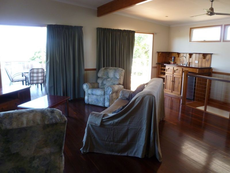 22 Williamson Street, West Gladstone QLD 4680