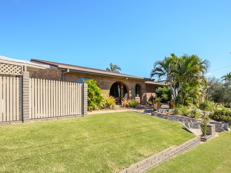 2 Canonbar Street, Clinton QLD 4680