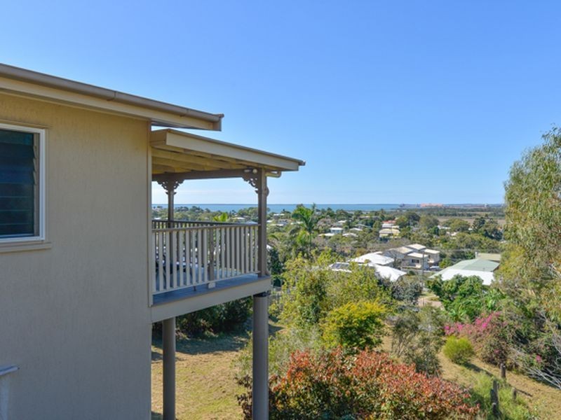 4 Adelaide Street, South Gladstone QLD 4680