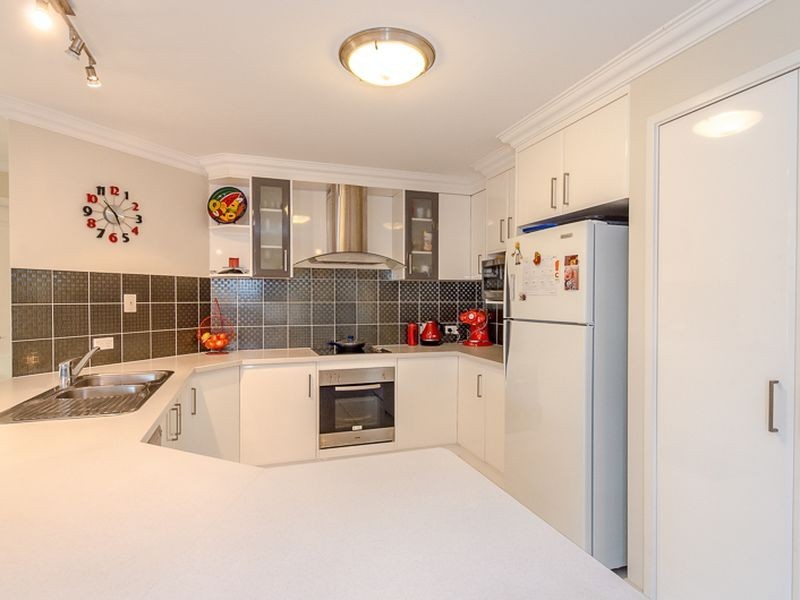 14 Southern Cross Close, Telina QLD 4680