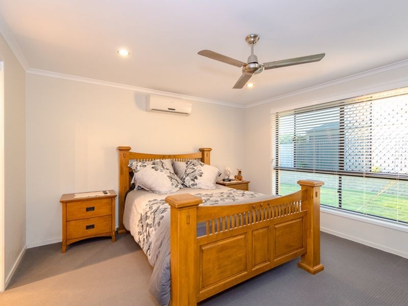 14 Southern Cross Close, Telina QLD 4680
