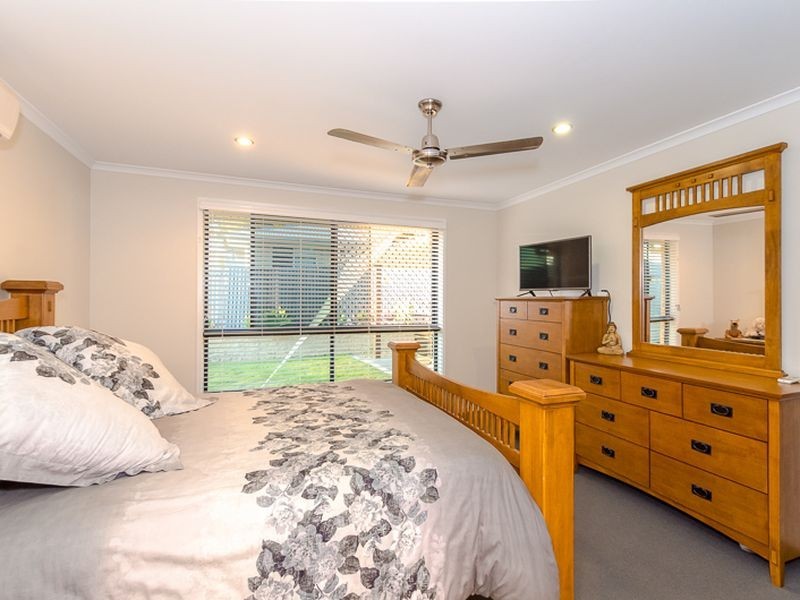 14 Southern Cross Close, Telina QLD 4680