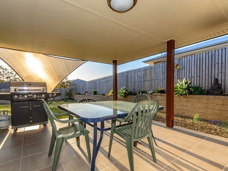 14 Southern Cross Close, Telina QLD 4680
