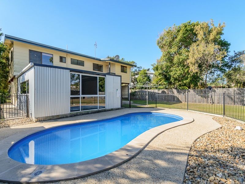 46 Ferguson Crescent, West Gladstone QLD 4680