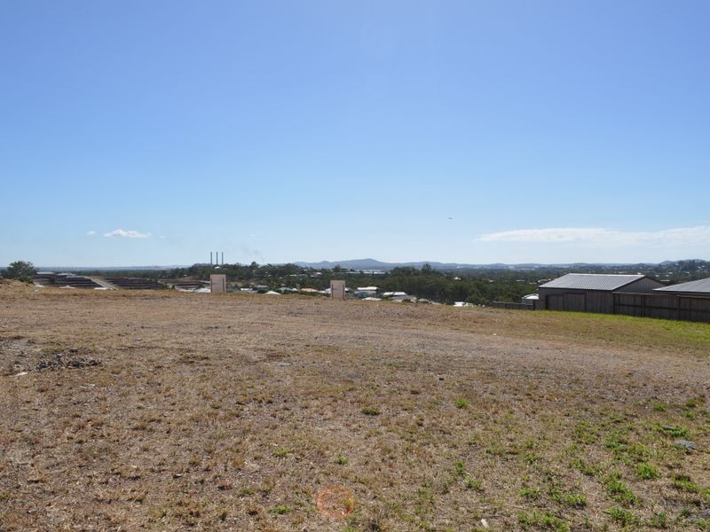 6 Eucalyptus Place, Kirkwood QLD 4680