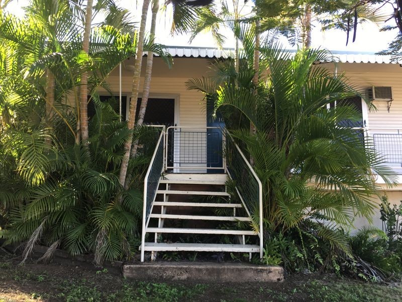 10 OMalley Street, West Gladstone QLD 4680